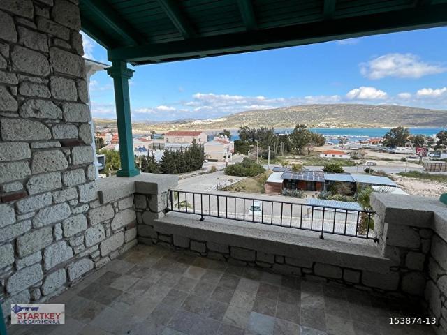 ALAÇATI PORT'TA TERASLI 1+1 LOFT RESIDANCE FIRAT YILDIRIM