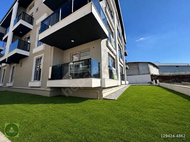 ALAÇATIDAN İNCEKTEJEWEL AVM YANINDA75 M2 BAHÇELİHARİKA 2+1