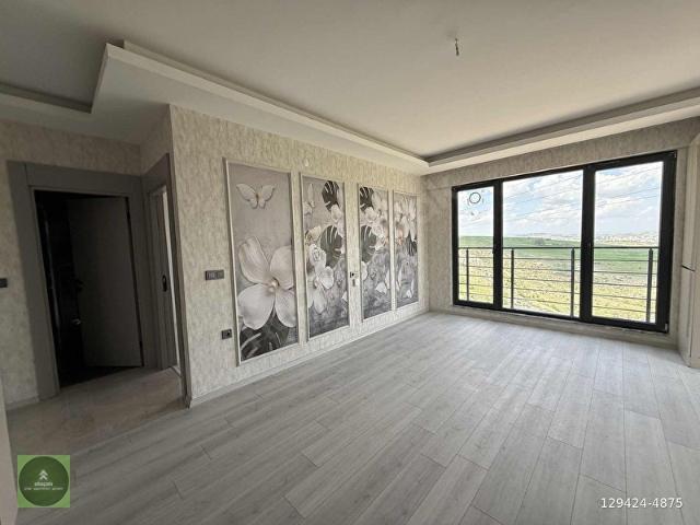 ALAÇATI'DAN PANORAMİK VADİ MANZARALIARA KATTAYERDEN ISITMALI