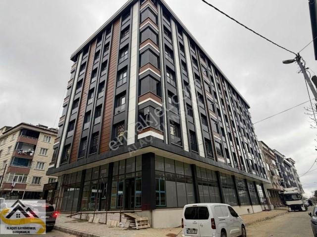 Alacatı İnş Gazi Mah 2+1 Site De Otoparklı Kiralik Daire
