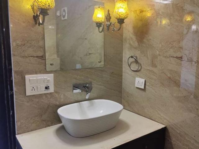 Alaknanda 3 Bedroom 208 Sq. Yd. Apartment in Alaknanda Delhi Listing ID: #10138