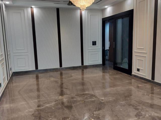 Alaknanda Appartment 3 Bedroom 1600 Sq. Ft. Apartment in Alaknanda Delhi Listing ID: #9922