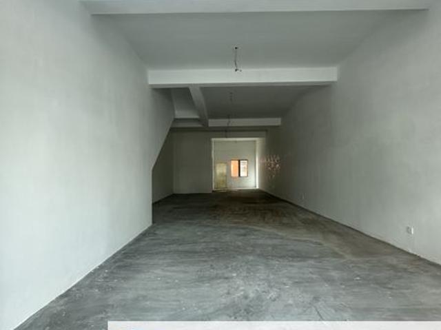 Alam Avenue 2