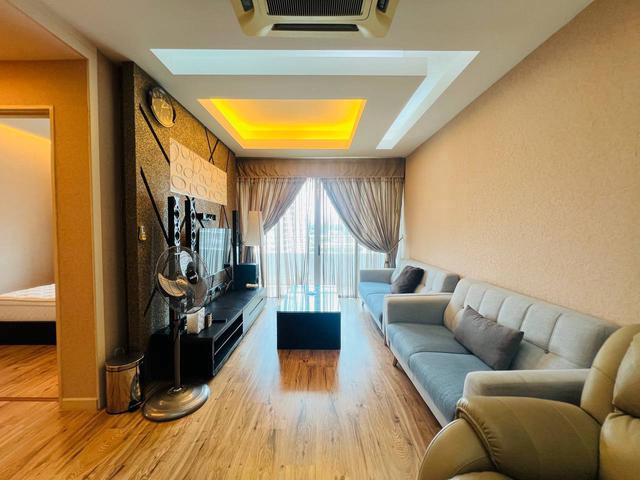 Alam Damai Block C Corner Facing South East 979 sqft