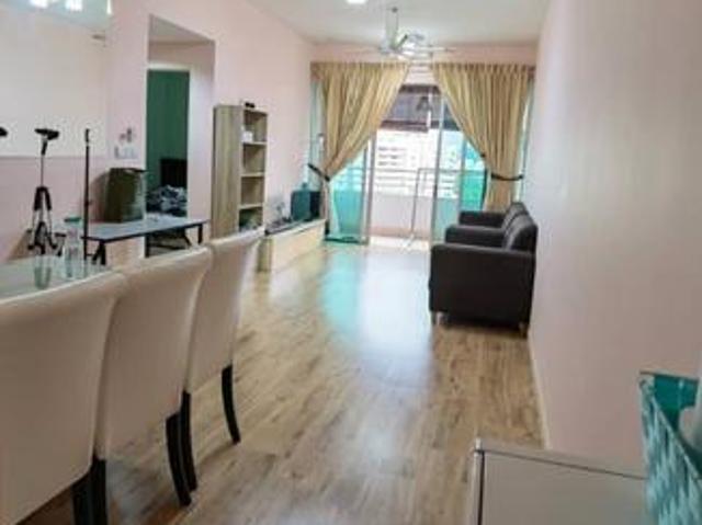 Alam Damai Condo Block A 976sqt Furnished SUPER CHEAP