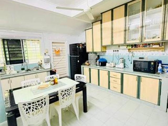 Alam Damai Single Storey Terrace House for Rent Partial Furnished