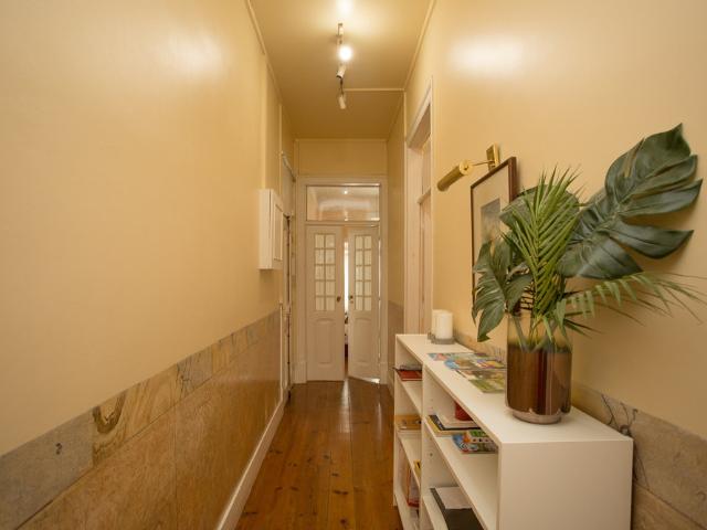 Alameda Spacious Living