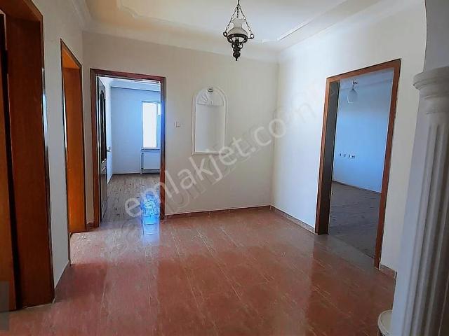 Alan Emlak yeni Kent Meydanında, Ara Kat 3+1 Kiralık Daire