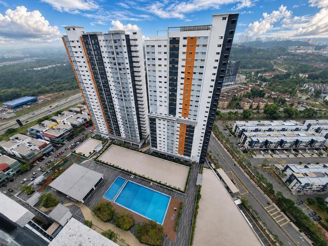Alanis Residence Kota Warisan Corner DualKey Unit Fully Furnish
