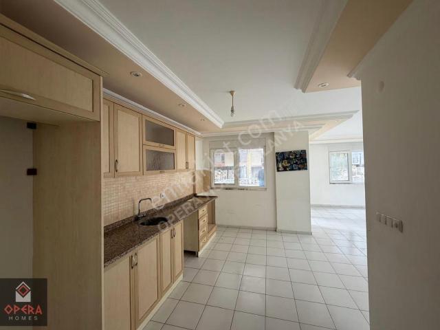 Alanya Cikcilli Mahallesinde Satılık 2+1 Geniş Daire