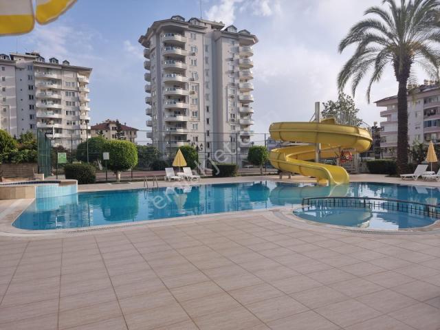 Alanya Cikcilli'de Kiralık 1+1 Site İçi Havuzlu Mobilyalı Daire
