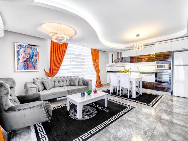 Alanya Cikcilli'de Satılık 2+1 Ultra Lüks Daire Site İçerisinde