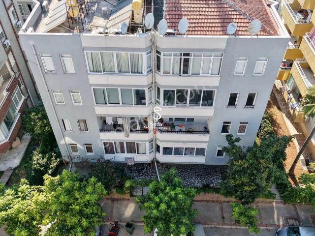 Alanya Cumhuriyet'te Alanyum Arkası Satılık 2+1 Daire
