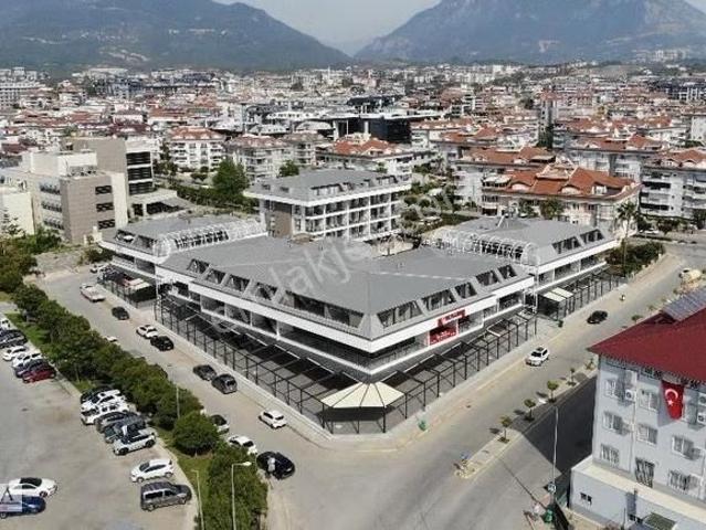 Alanya Alkü Yanındaki Plaza'da Kiralık İşyeri