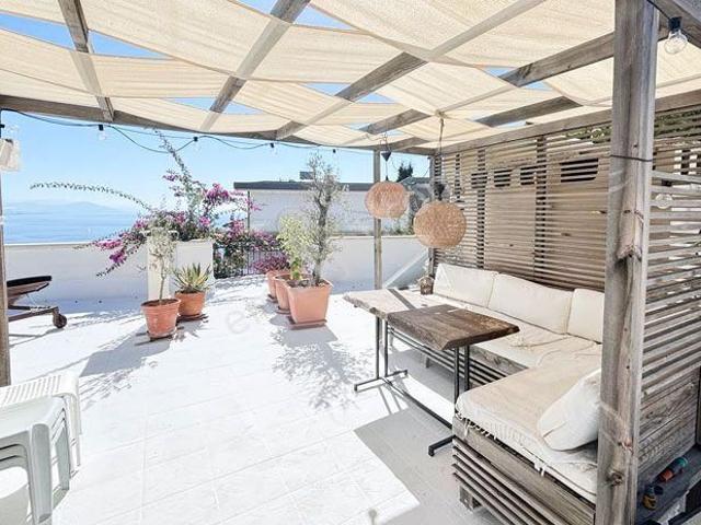 Alanya Çarşı Mah.kale Yamacı Full Eşyalı Satılık 1+1 Daire