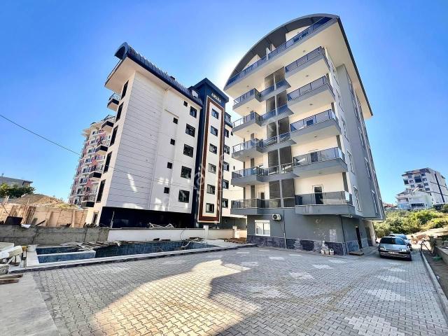 Alanya Avsallar 1+1 45m2 Eşyasız Aktiviteli Daire!