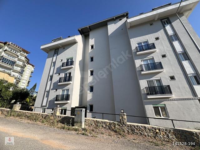 Alanya Avsallar Mh Satılık Dükkan 470 M2