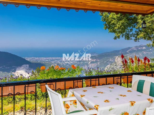 Alanya Bademağacı’nda Full Deniz Ve Kale Manzaralı Ev Ve Bahçe