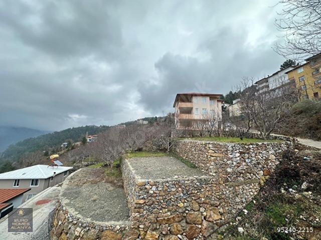 ALANYA GEDEVET'DE SATILIK 526M2 YOLA SIFIR MASRAFSIZ TARLA