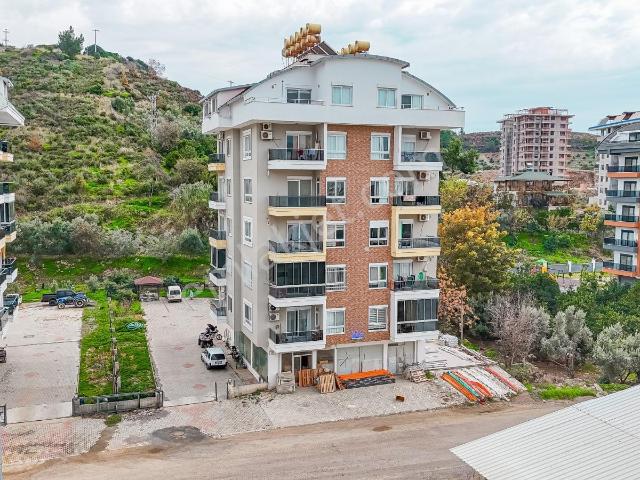 Alanya Demirtaşta 150 M² 3+1 Eşyalı Çatı Dubleks 2 Mutfaklı