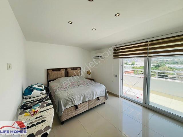 Alanya Demirtaş Mah. Site İçi Satılık 3+1 Daire