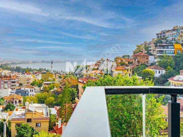 Alanya Kalesinde Eşyalı 1+1 Satılık Daire