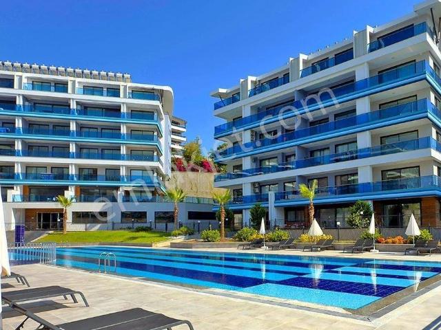 Alanya Kargıcak'ta Deniz Ve Kale Manzaralı Lüks Komplekste Sıfır 1+1