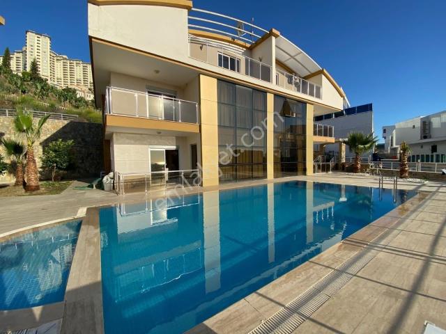 Alanya Kargıcakta Kiralık Manzaralı 5+2 Müstakil Eşyalı Villa