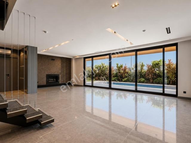 Alanya Kargıcak'ta Özel Havuzlu Lüks 3+1 Müstakil Villa