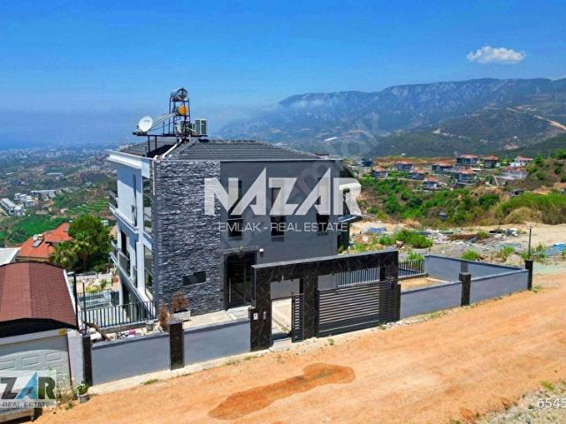 Alanya Kargıcakta Satılık 3+2 Manzaralı Müstakil Eşyalı Villa
