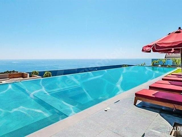 ALANYA KARGICAK'TA MUHTEŞEM TASARIMLI DENİZ MANZARALI 8+4 LÜKS MALİKNE TÜRK VATANDAŞLIK