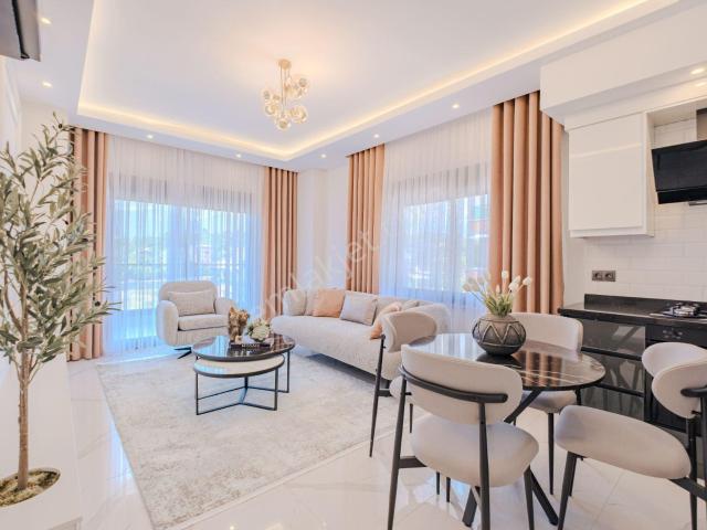 Alanya / Kestel Denize 500m Havuz Manzaralı 2+1 Satılık Daire