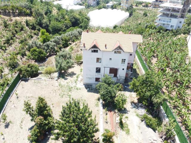 Alanya Kestel Yaylalıda Satılık 4 Katlı Müstakil Ev