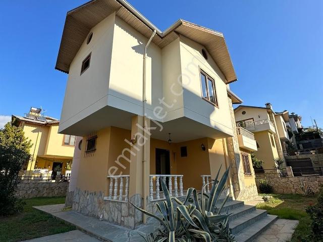 Alanya Kestel'de Kiralık Eşyalı 3+1 Ayrı Mutfak Dairemiz Havuzlu