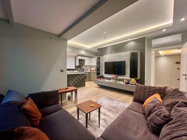 Alanya Kleopatra Denize 50 Metre Satılık 2+1 Mobilyalı Daire