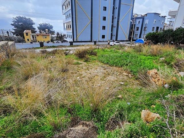 ALANYAÇIPLAKLI DA SATILIK 320m ARSA