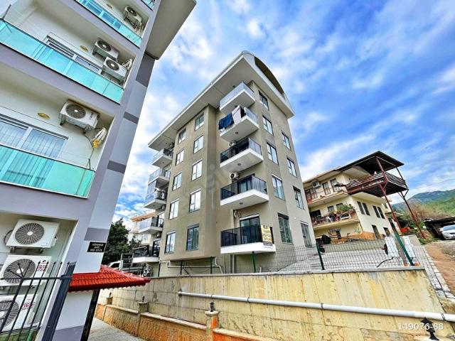 ALANYA ÇIPLAKLIDA SATILIK 2+1 AMERİKAN MUTFAK SİTE İÇİ SIFIR DA