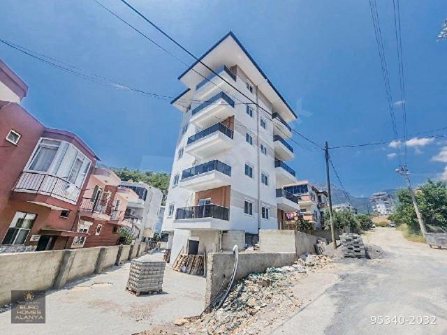 ALANYA ÇIPLAKLI'DA SATILIK SIFIR 2 +1 AMERİKAN MUTFAK 75 M2 DAİRE