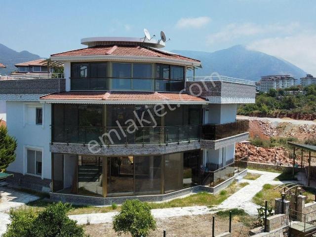 Alanya Oba Mah.full Manzaralı Eşyalı Satılık 6+1 Villa