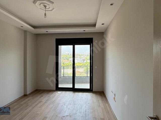 ALANYA OBA MAH.SATILIK AYRI MUTFAK 2+1 DAİRE