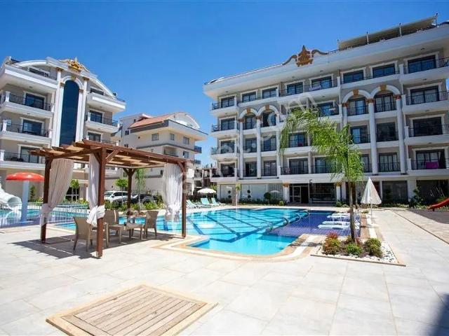 Alanya Oba Mahallesinde Aktıvıteli Site İçerisinde 165m2 4+1 Dairemiz
