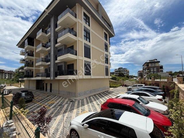Alanya Oba Mahallesinde Kiralık 1+1 Daire
