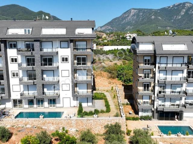 Alanya Oba Bal Lıfe Sitesi'nde Satılık Sıfır 2+1 Daire