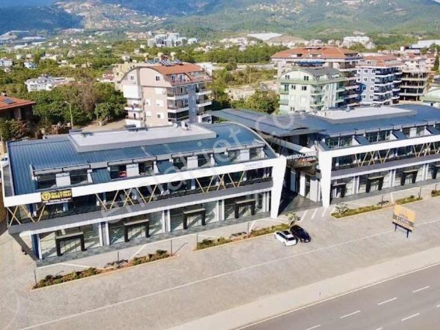 Alanya Oba Plaza İçerisinde Satılık 2+1 Dükkan