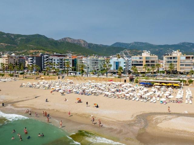 Alanya Obagölde Muhteşem Lokasyon Denize İlk Bina 2+1 Site İçi Havuzlu Daire