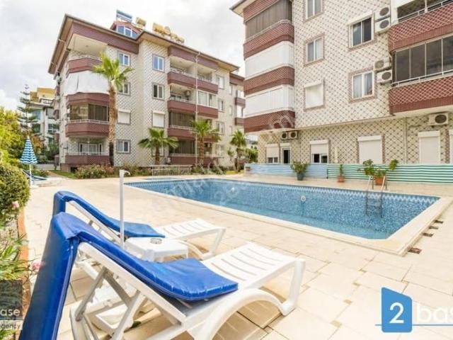 Alanya Obagöl'de Sahile Yakın Havuzlu Sitede Satılık 1+1 Daire