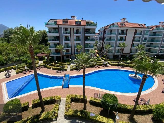 Alanya Obada Full Aktiviteli Site İçerisinde Satılık Geniş 3+1