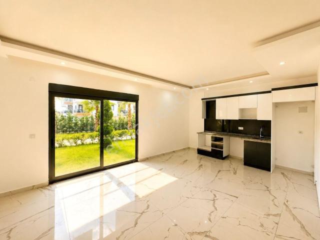 Alanya Obada Lüks Yaşam 110 M² Özel Bahçeli 2+1 Bahçe Dubleks