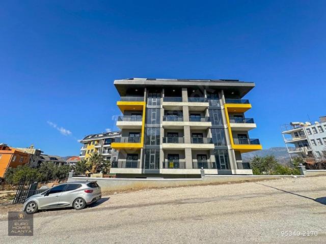ALANYA OBA'DA SATILIK SIFIR 1+1 AMERİKAN MUTFAK GENİŞ DAİRE