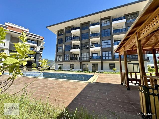 ALANYA OBADA SİTE İÇERİSİNDE MOBİLYALI 1+1 SATILIK DAİRE